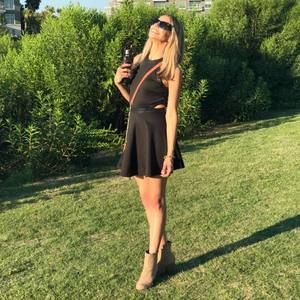 Meet your Posher, Savannah